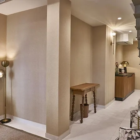 Aparthotel Vincci Molviedro 4*